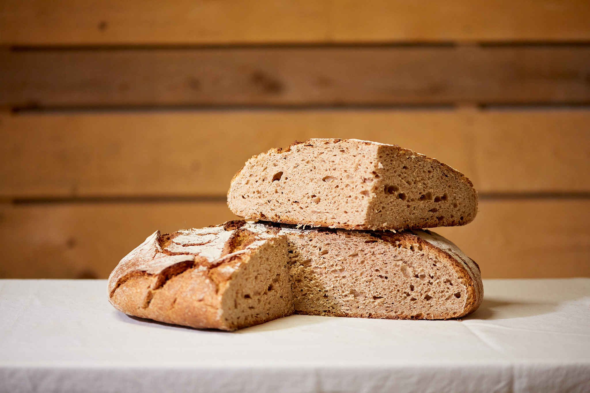 Fournil des Vieux Garçons, boulangerie bio à Gap : des pains bio au levain naturel, le pain Méteil